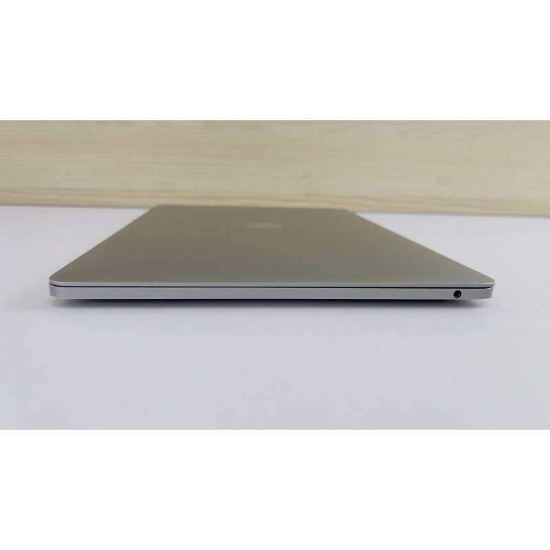 MacBook Pro 13 2017 Space  i7 2.5ghz 16/512